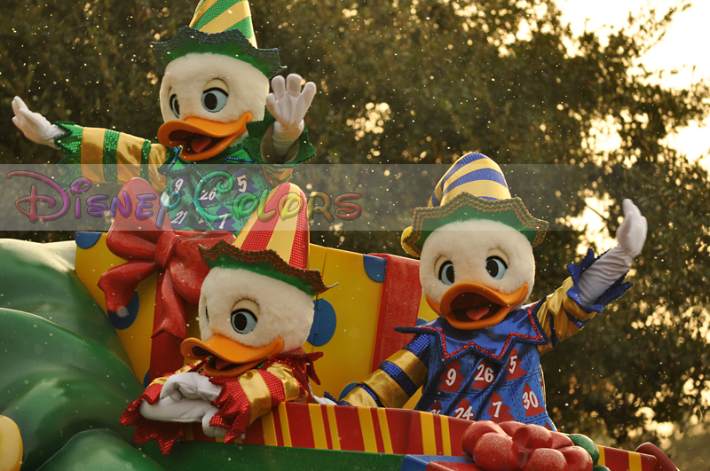 雪降るディズニーランドのクリスマス 13年11月7日 東京ディズニーランドのインレポ Disney Colors Blog