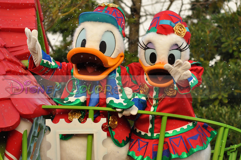 新衣装 音楽のサンタヴィレッジパレード 東京ディズニーランド クリスマス ファンタジー14 Disney Colors Blog
