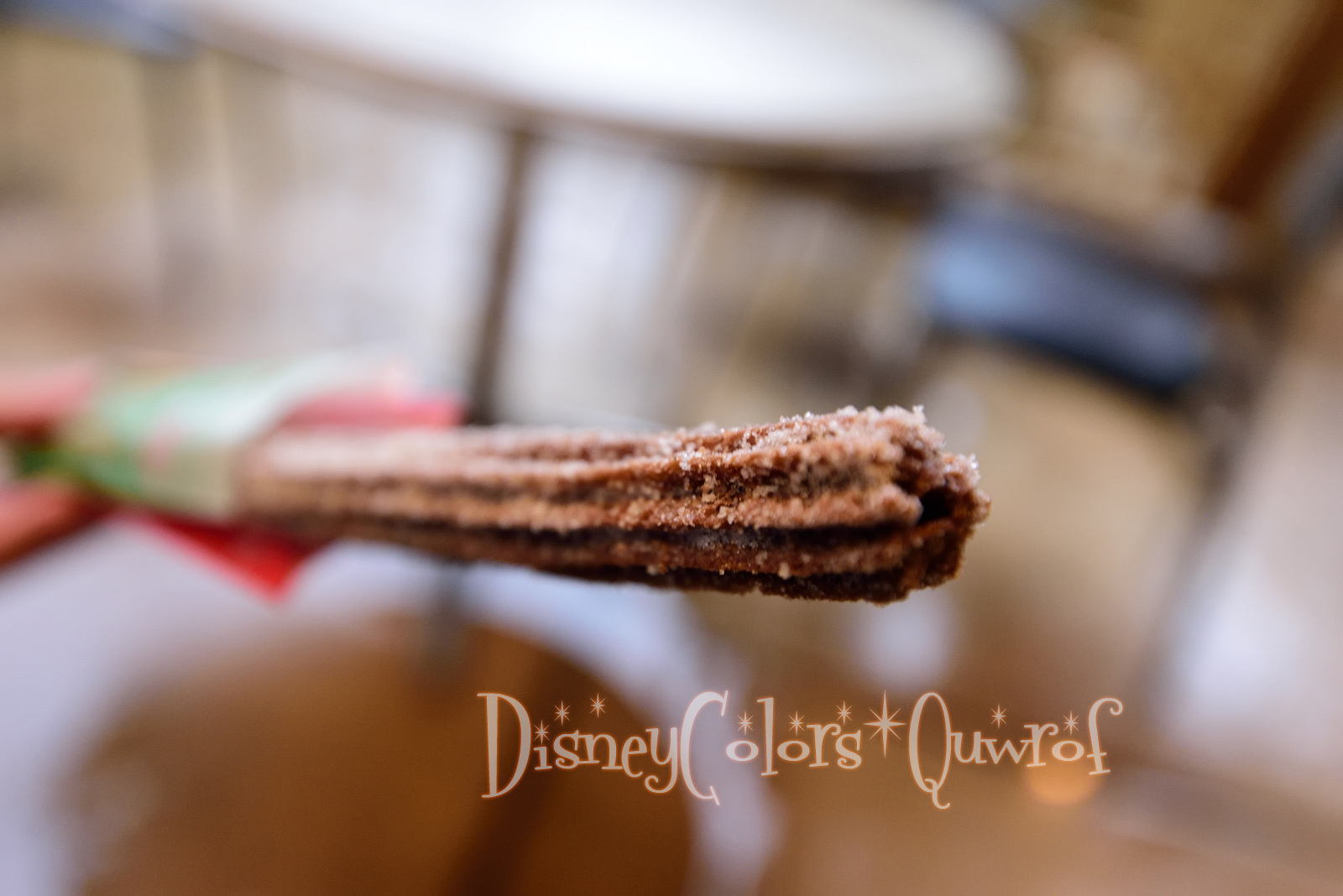 クリスマスの定番チュロスが今年も登場 チョコレートチュロス クランベリーディップ Disney Colors Blog