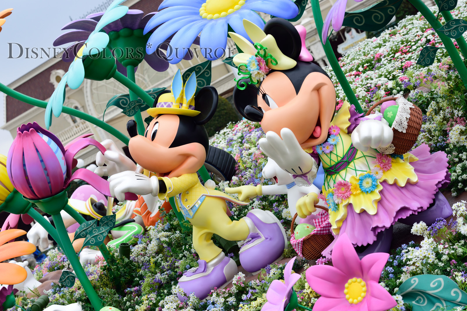 今年のイースターは見るたび違うヘンテコパレード 15年4月1日 東京ディズニーランドのインレポ Disney Colors Blog