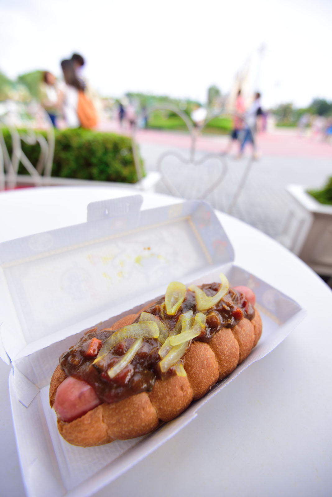 リフレッシュメントコーナー カレーホットドッグ