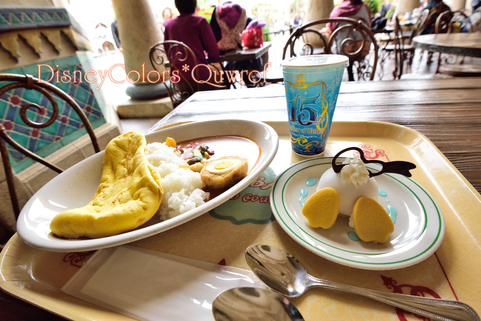 ドナルドのもふ尻デザートが絶品の15周年カレー カスバ フードコート 02 Disney Colors Blog