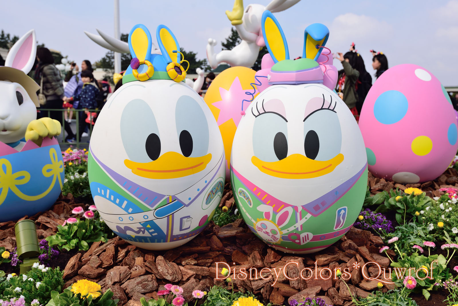 イースターの準備がスタート Tdsはファッショナブルでかっこいい 17年3月29日のパークレポート Disney Colors Blog