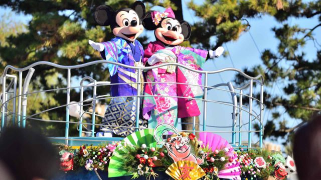 東京ディズニーランド ニューイヤーズ・グリーティング2019 ミッキー ミニー