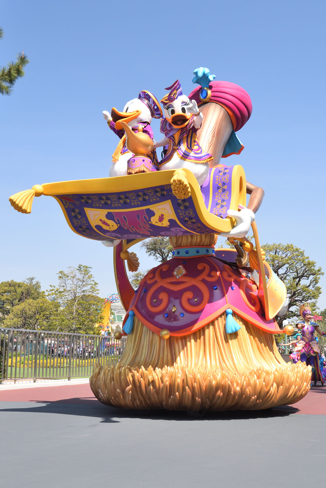 新パレード ドリーミング アップ ワールドバザールのプロジェクションマッピングに感動 Tdr35周年イベントレポート Disney Colors Blog