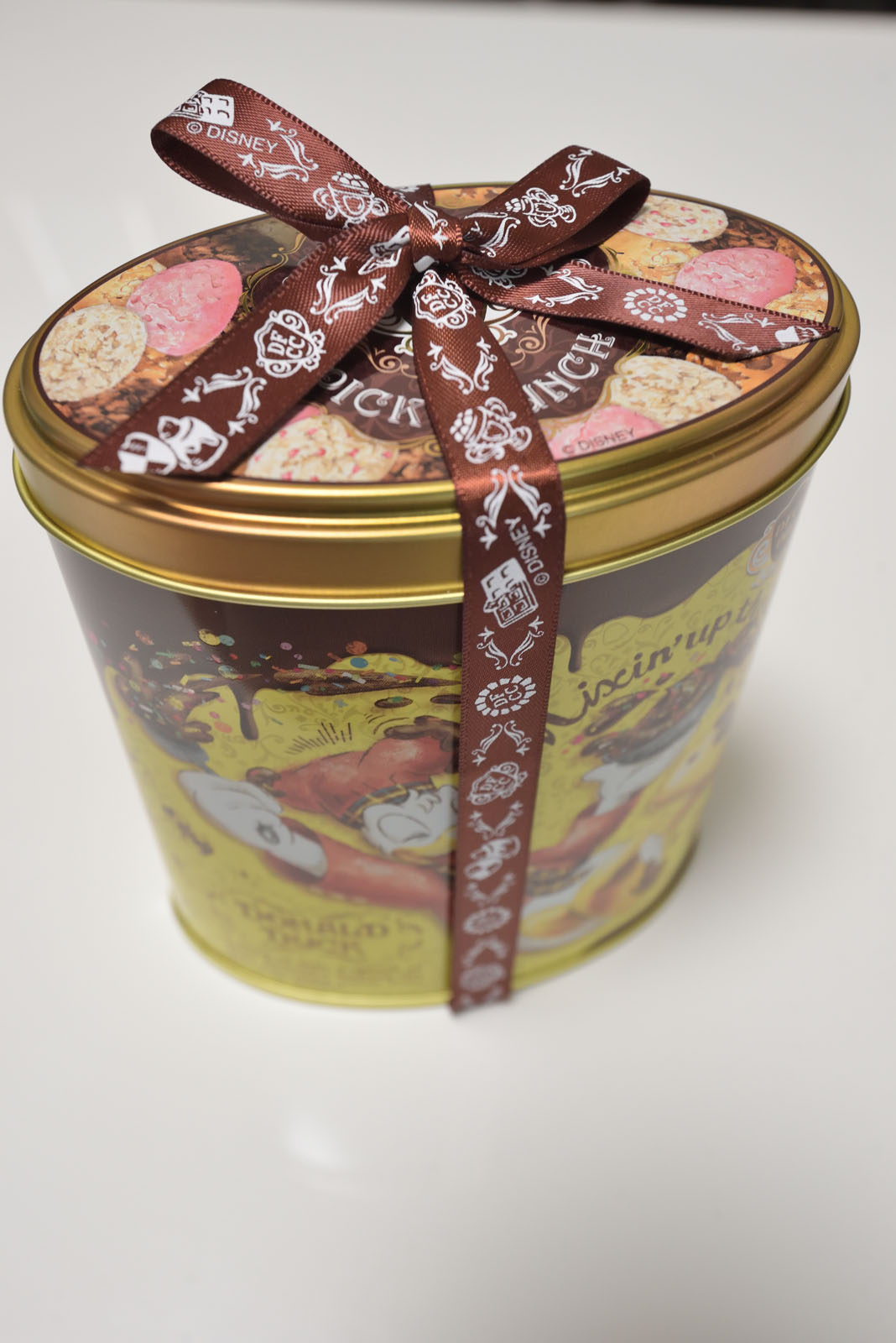 自分オリジナルのチョコクランチ缶作りを体験してきました チョコレートクランチ ピック マンチ Disney Colors Blog