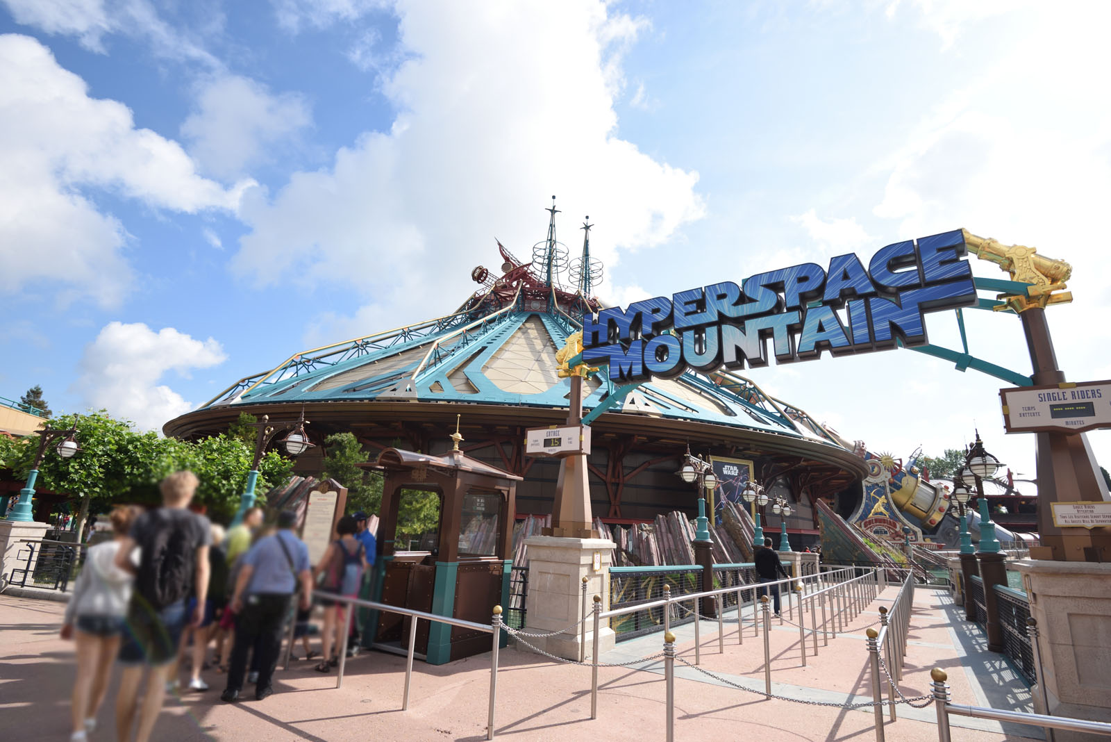 ディズニーランド・パリ スター・ウォーズ・ハイパースペース・マウンテン Disneyland Paris Star Wars Hyperspace Mountain