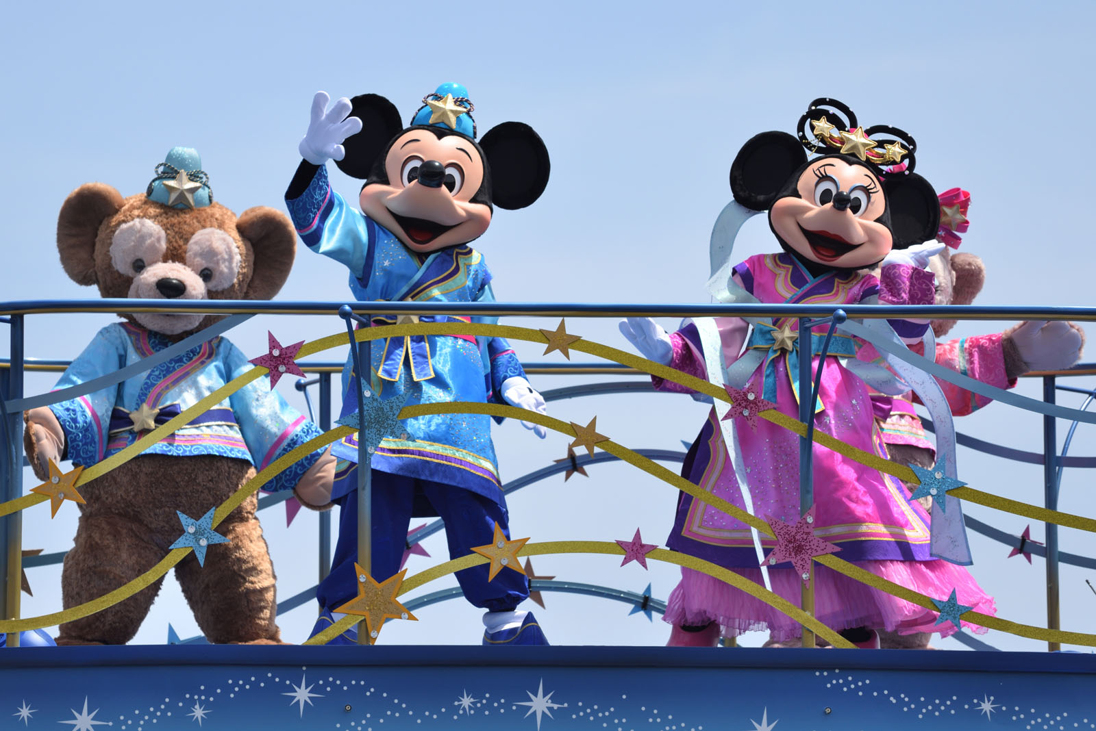 ワールドバザールにプロジェクションマッピングが再び Tdl Tds ディズニー七夕デイズ19 詳細発表 Disney Colors Blog