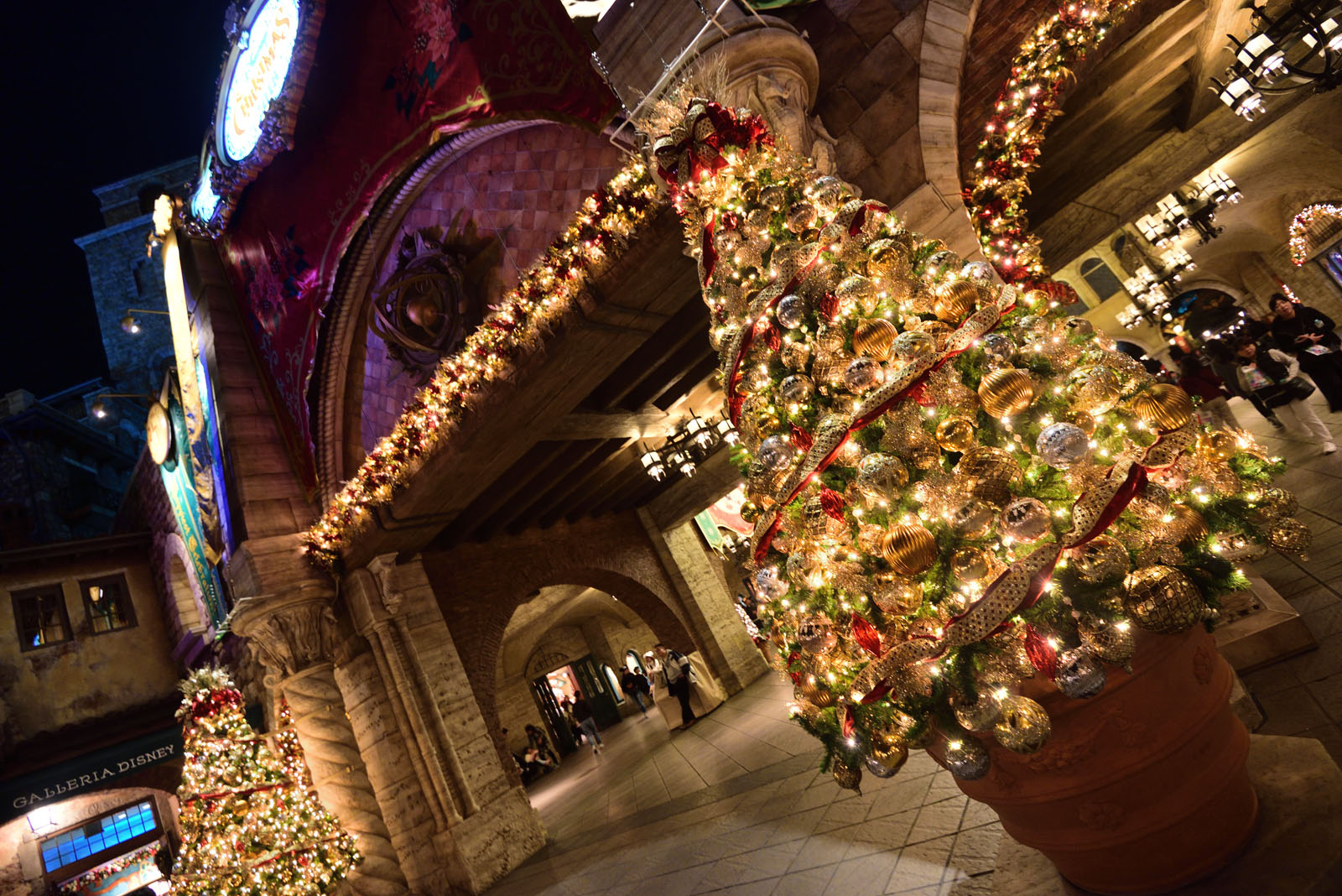 東京ディズニーシー ディズニー・クリスマス2018 イルミネーション