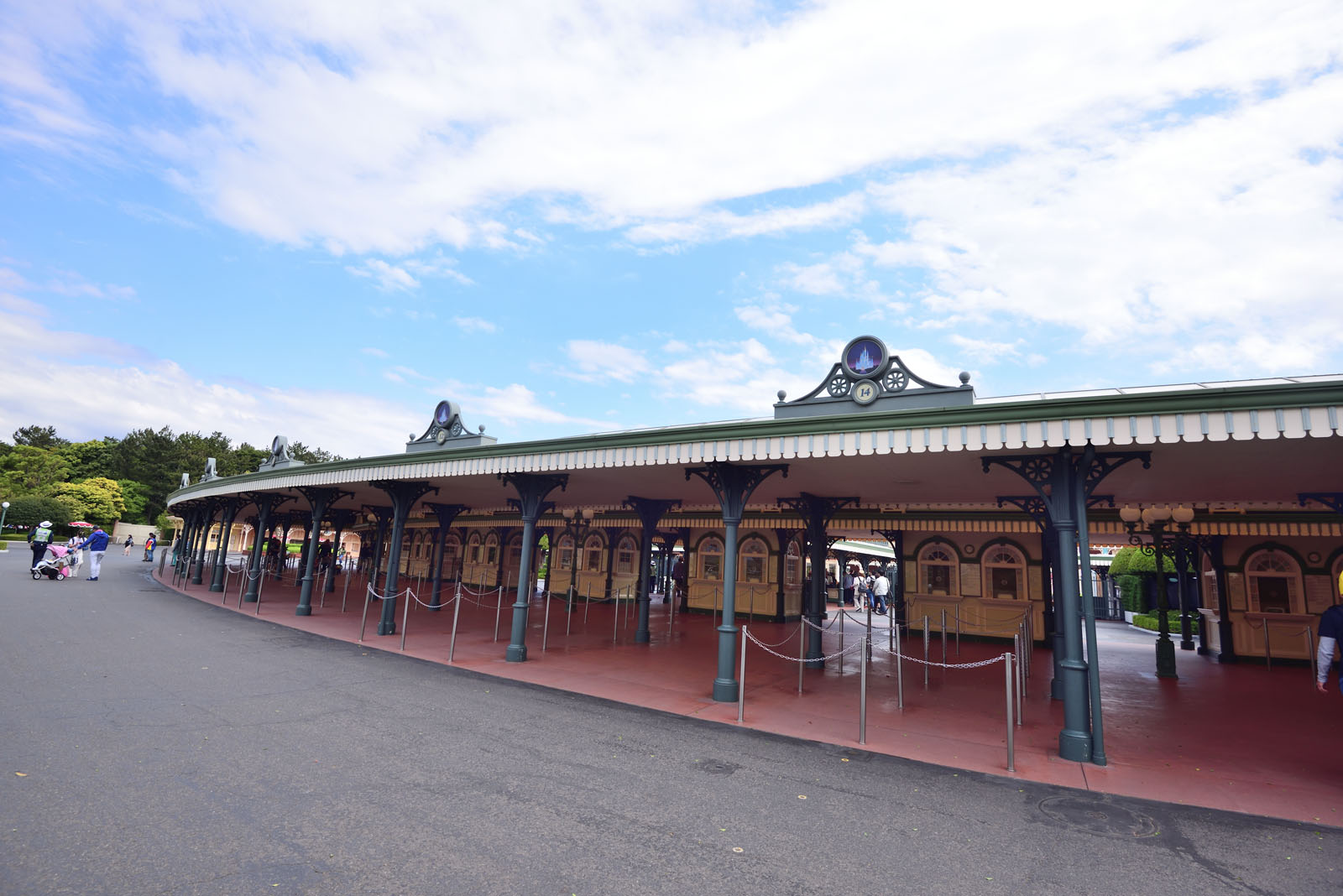 東京ディズニーランド エントランス リニューアル 5月8日