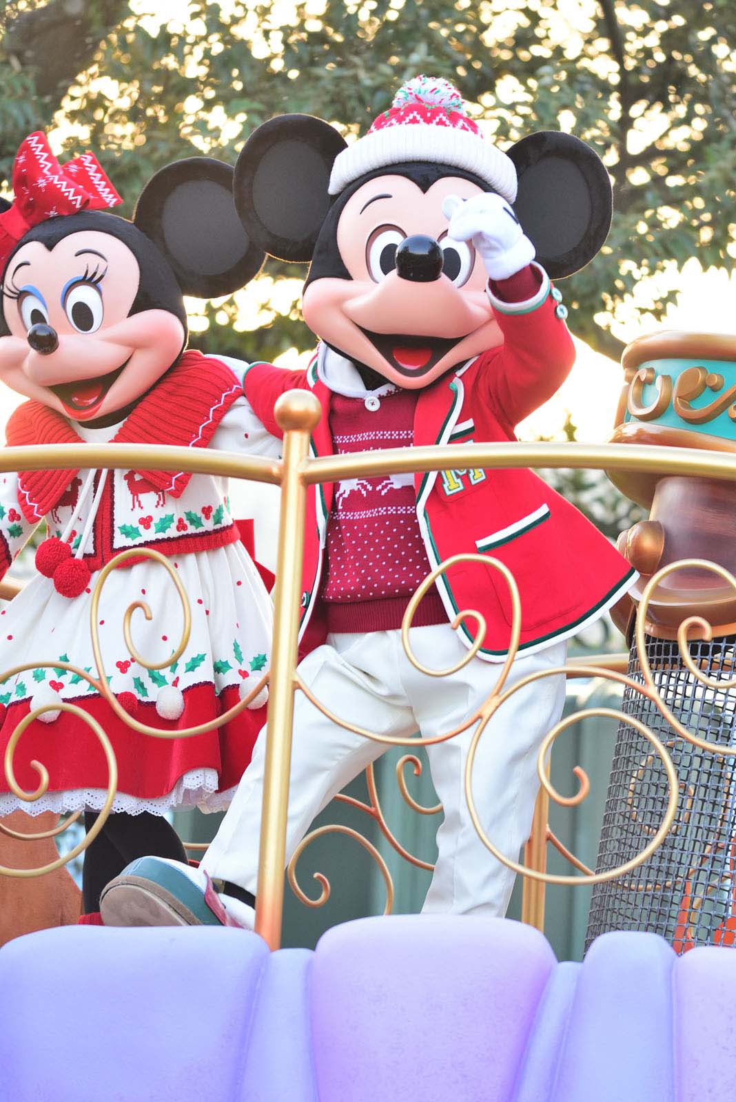 パレード 花火 アトラクもクリスマスバージョンに Tdl ディズニー クリスマス19 詳細発表 Disney Colors Blog